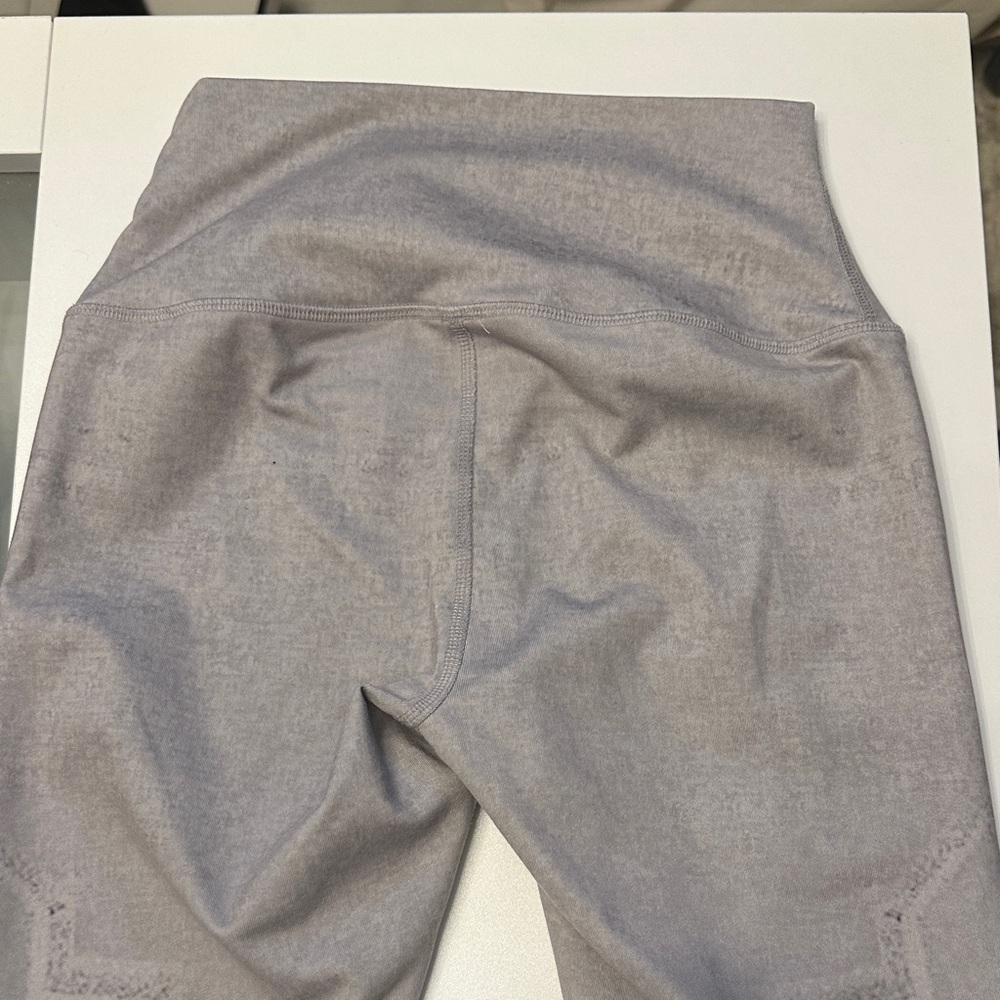 ALO Gray Pattern High-Waisted Leggings size XS - Picture 5 of 6